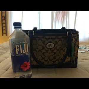 Coach purse like new!